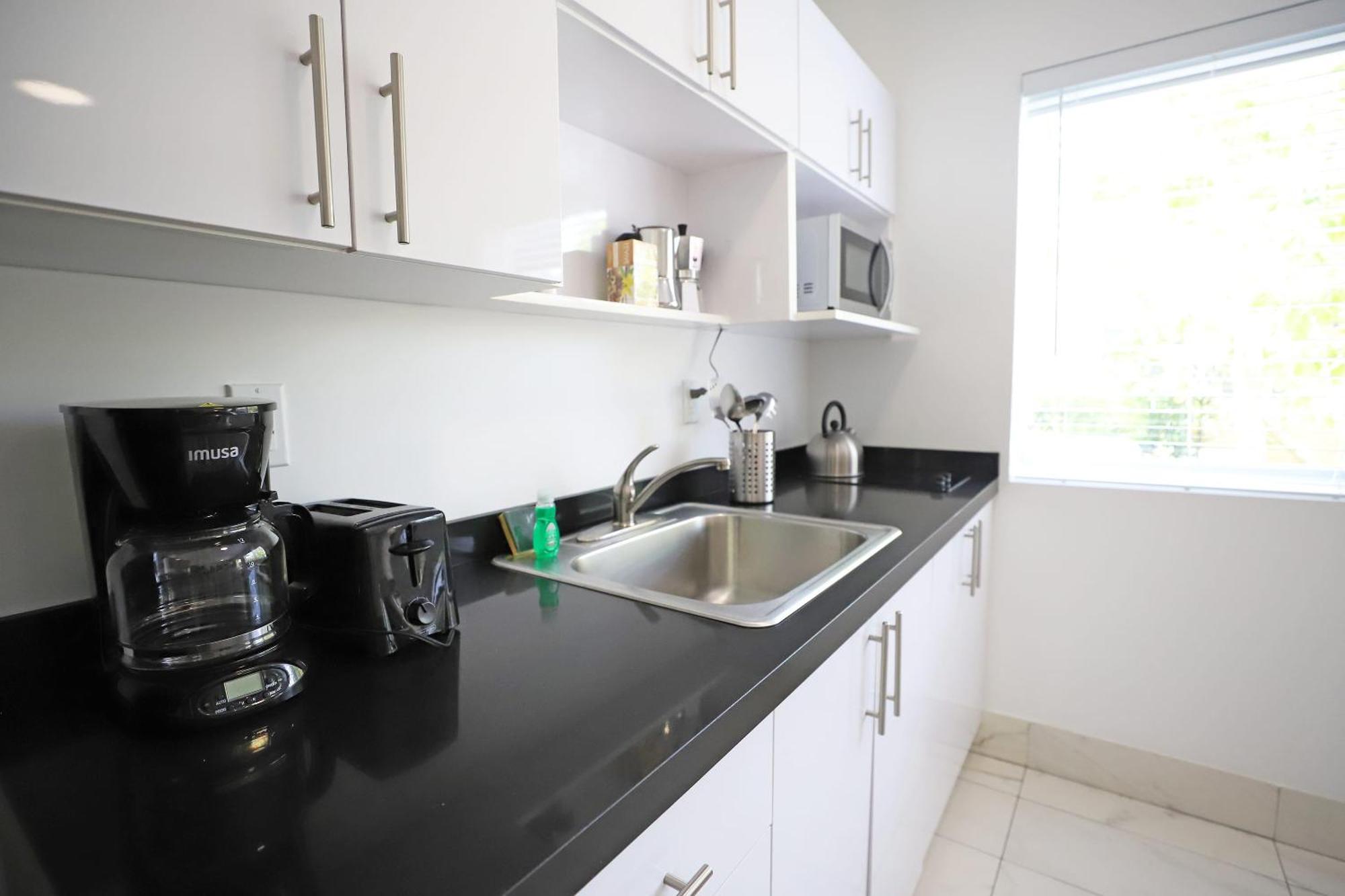 3 Minute Walk To Beach Bungalow Family Friendly Free Parking Miami Beach Exterior foto